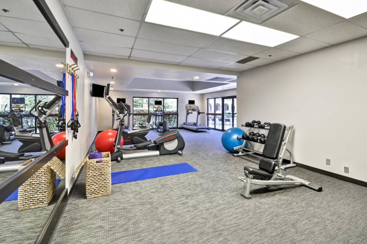 Fairfield Inn & Suites Dallas Medical/Market Center Eksteriør bilde