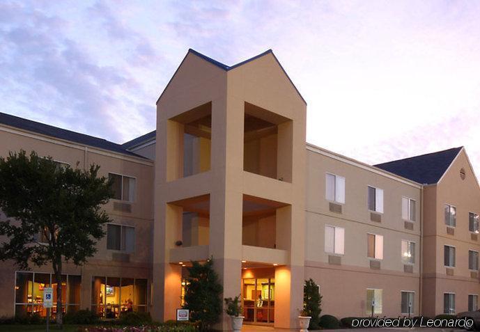 Fairfield Inn & Suites Dallas Medical/Market Center Eksteriør bilde